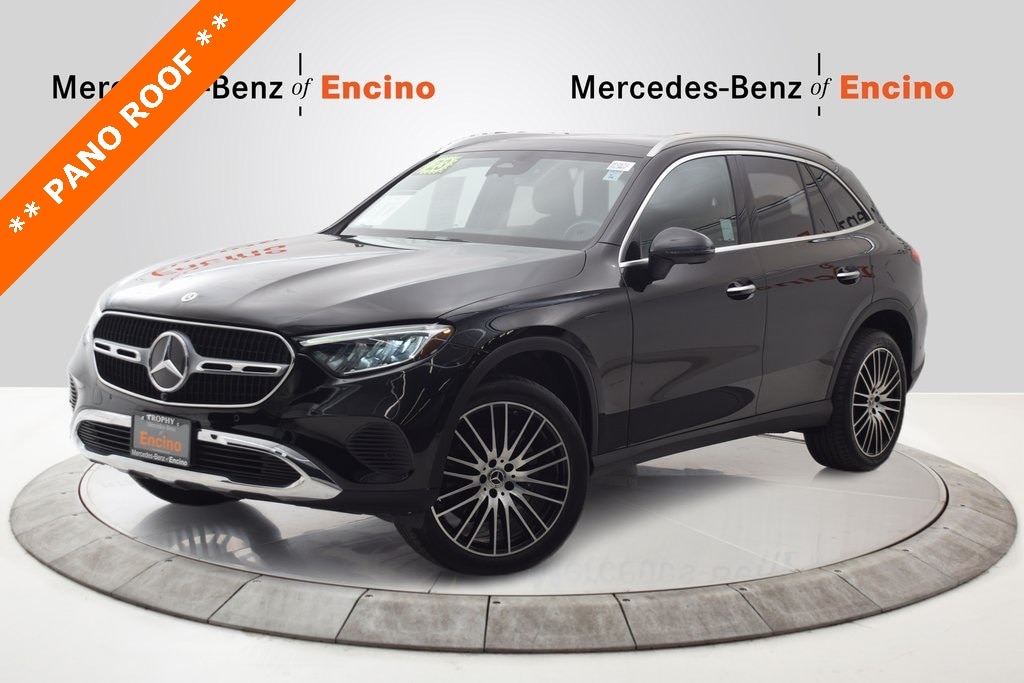 2023 Mercedes-Benz GLC GLC300's photo