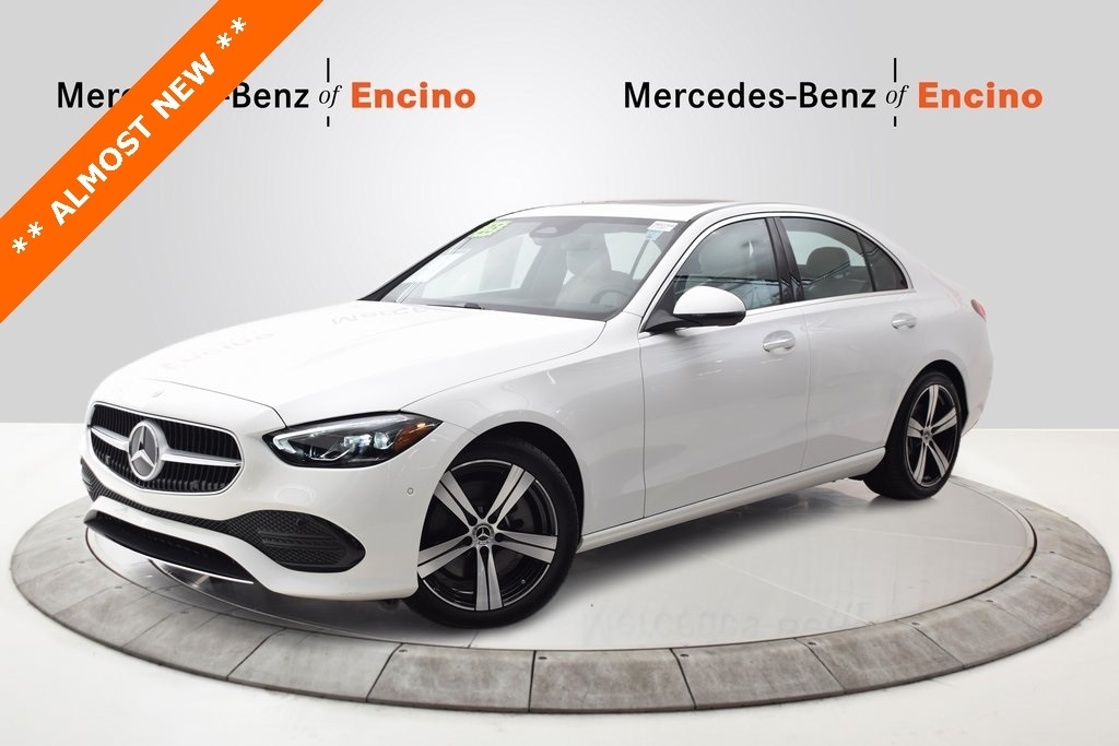 2025 Mercedes-Benz C-Class Sedan C 300's photo