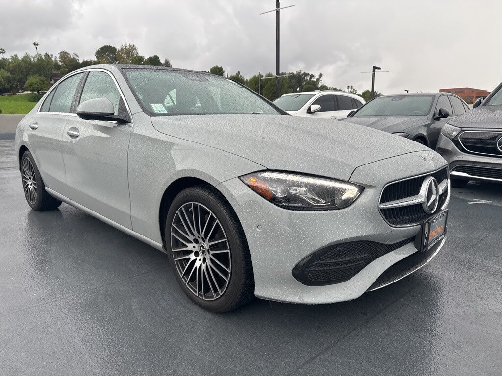 2025 Mercedes Benz C 300 photo 3