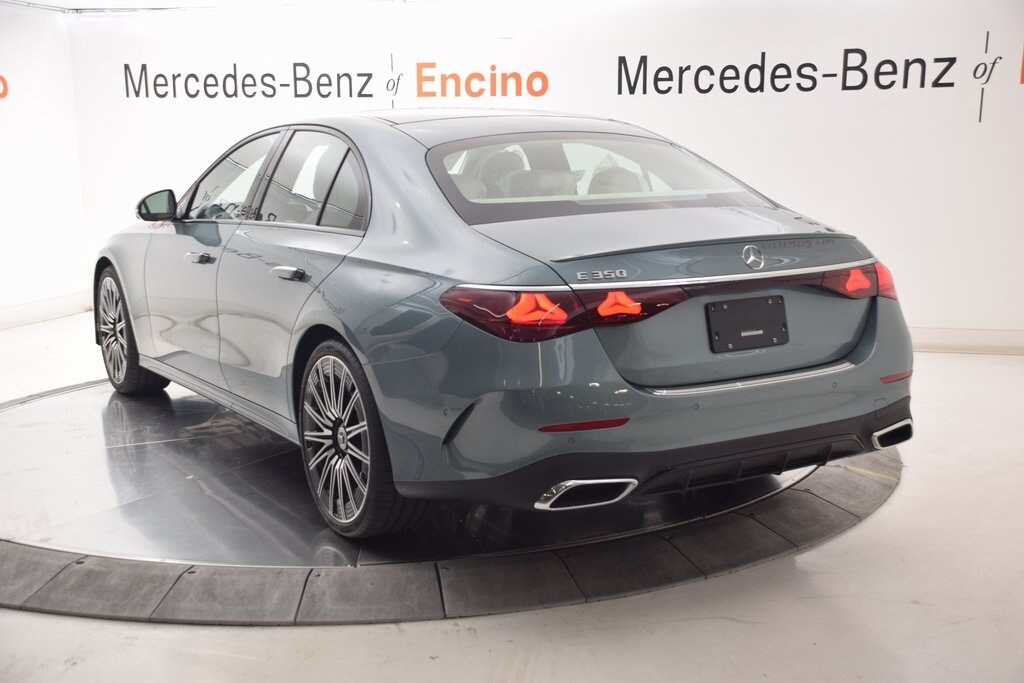 2026 Mercedes Benz E 350 Sedan Hybrid photo 4