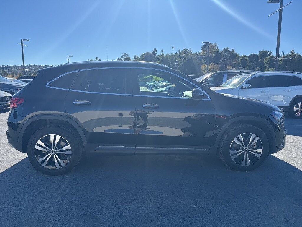 2025 Mercedes Benz GLA 250 photo 4