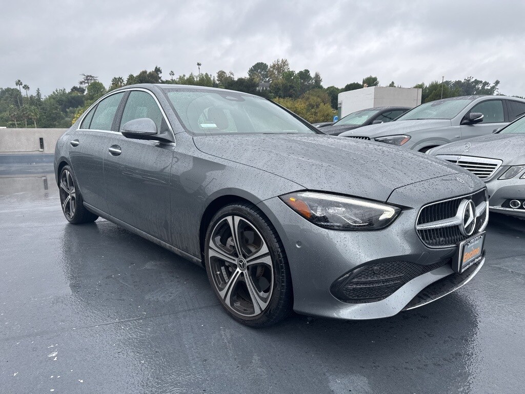 2022 Mercedes Benz C 300 photo 3