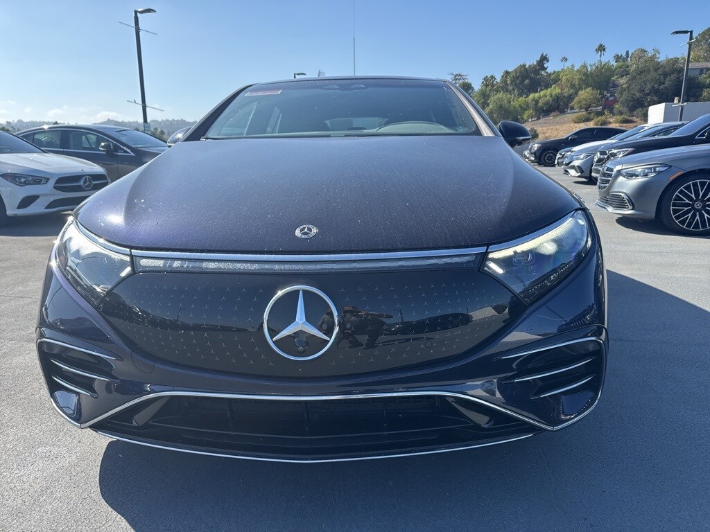2022 Mercedes Benz EQS Sedan 580 4MATIC photo 2