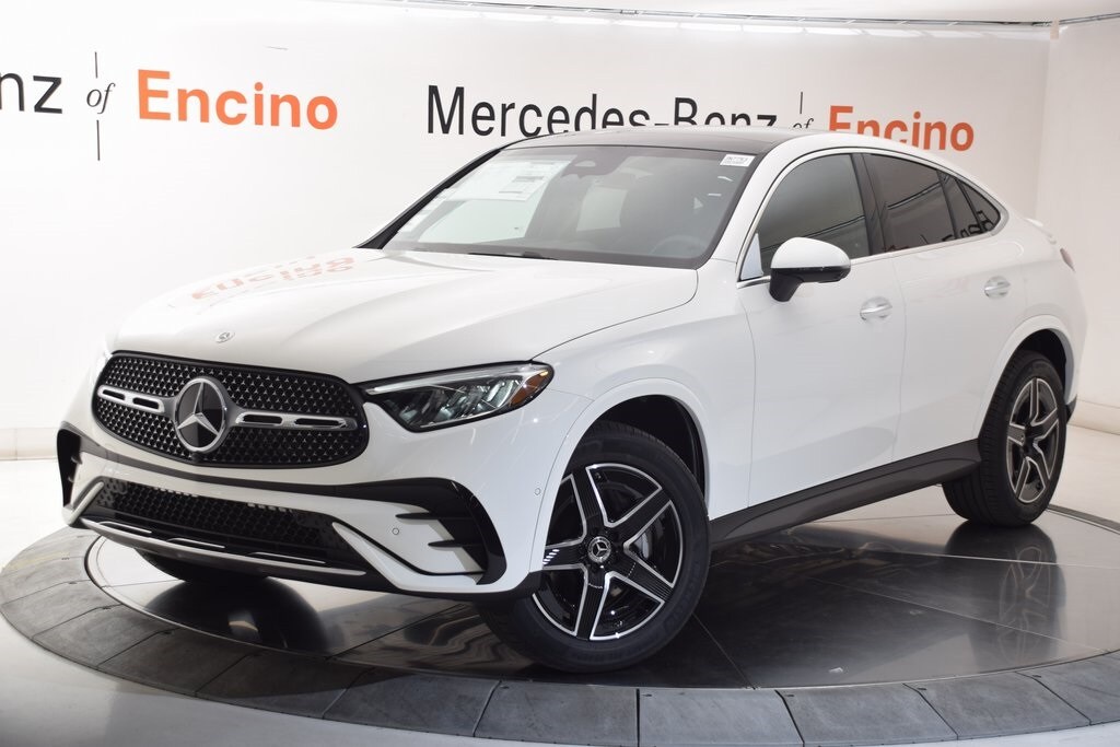 2025 Mercedes Benz GLC 300 4MATIC photo 2