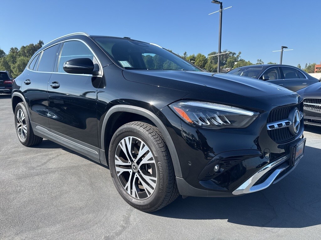 2025 Mercedes Benz GLA 250 photo 3