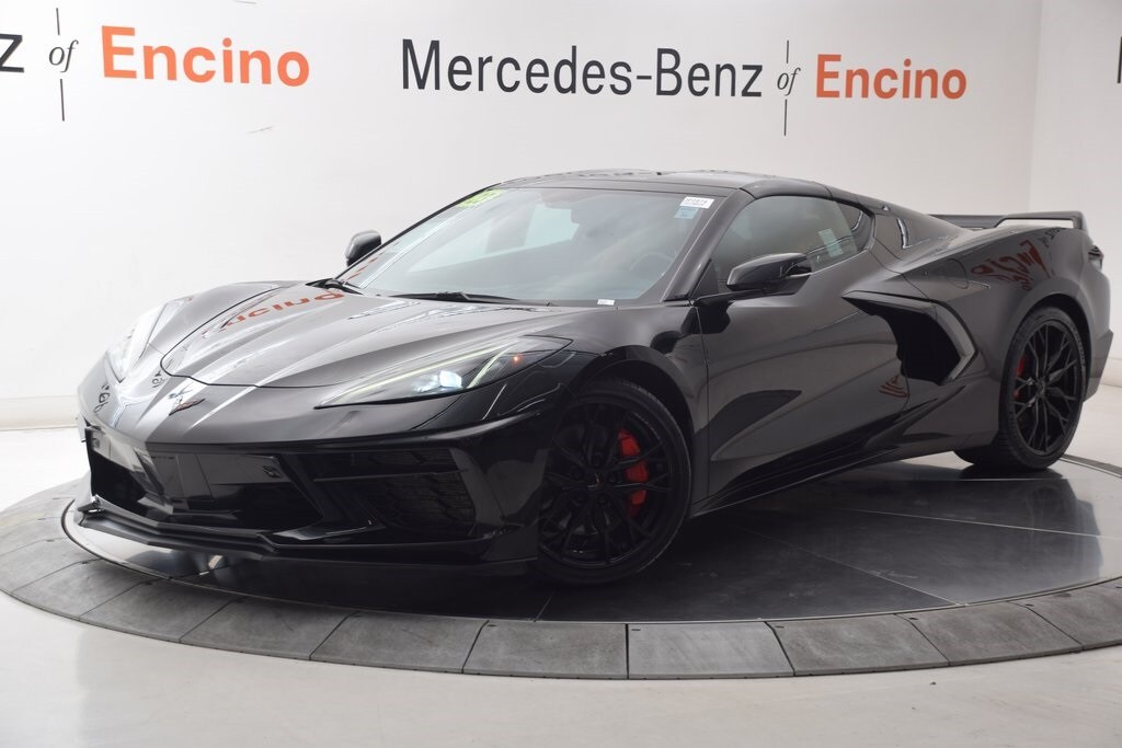 2023 Chevrolet Corvette Stingray 2LT photo 2