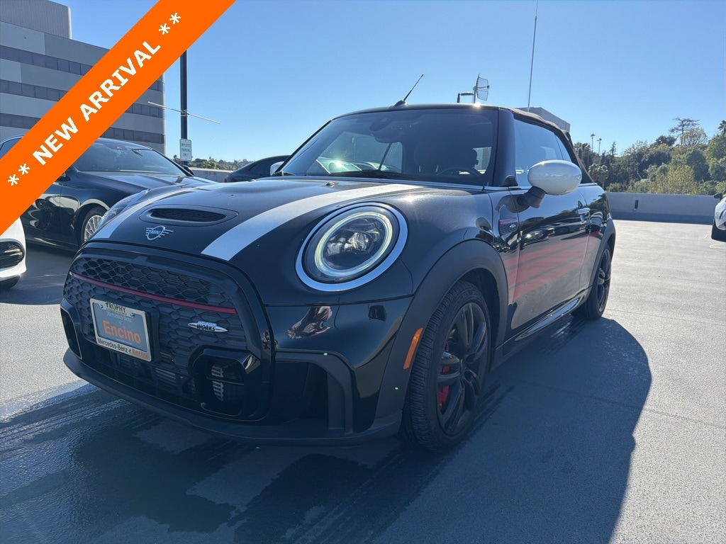 2022 MINI Convertible John Cooper Works's photo
