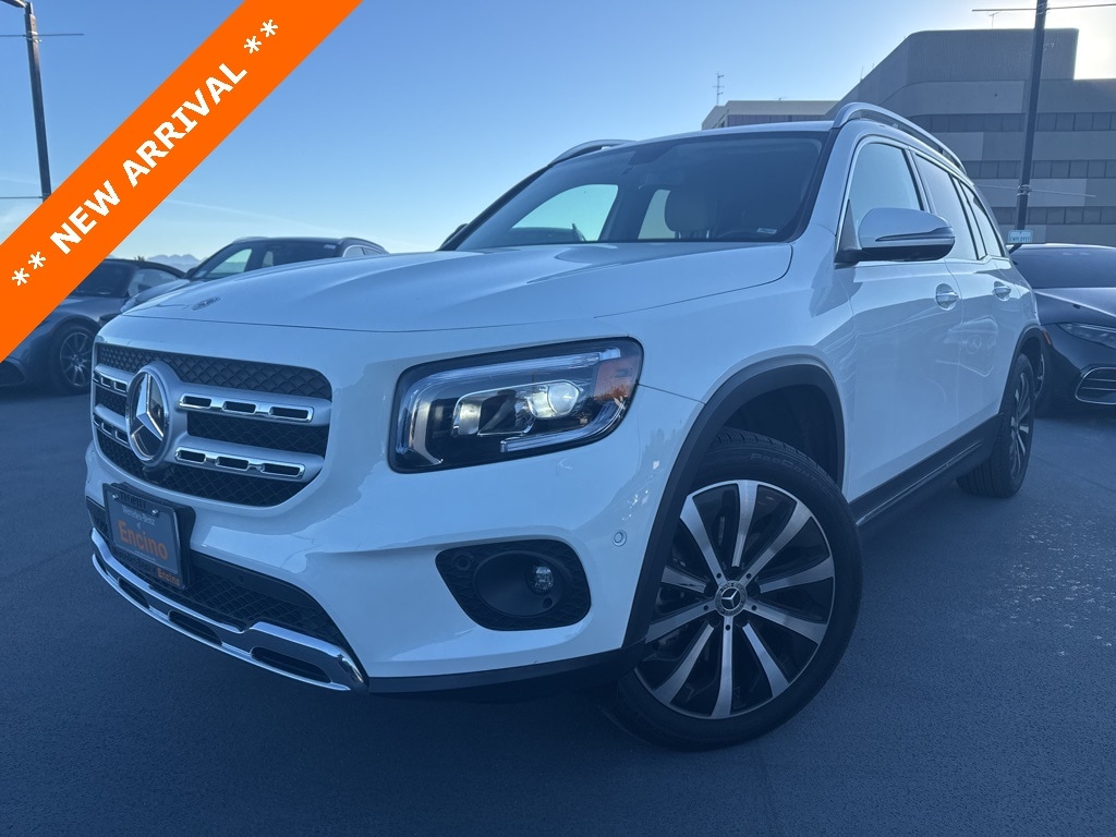 2022 Mercedes-Benz GLB's photo