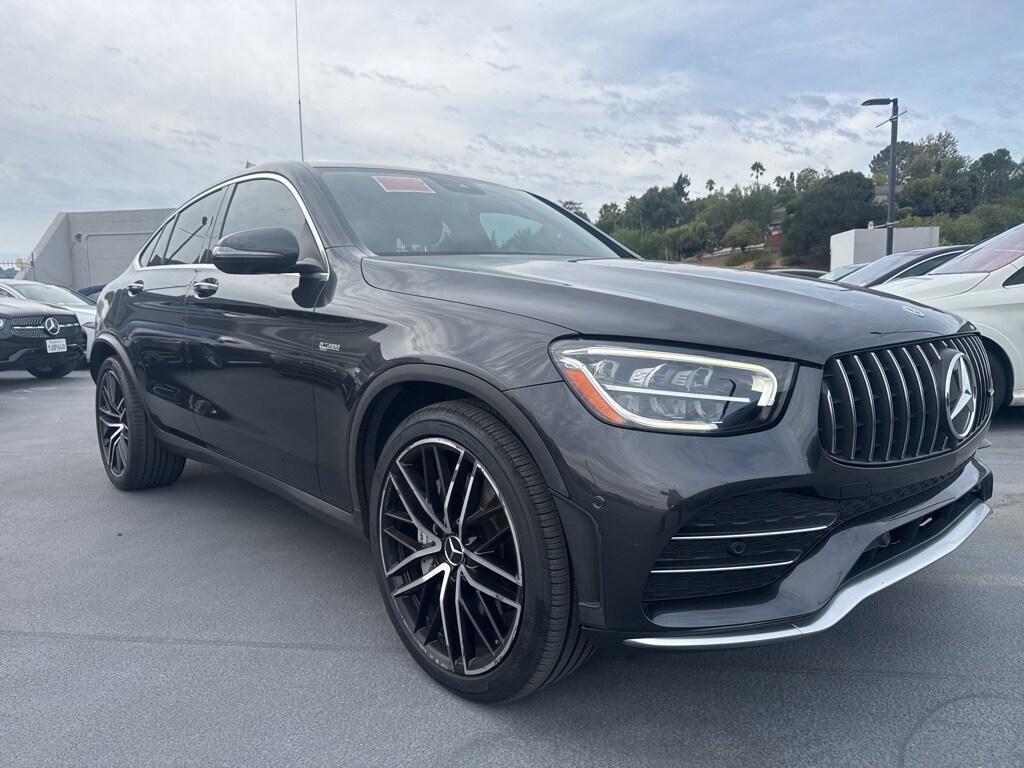 2022 Mercedes Benz GLC AMG 43 4MATIC photo 3