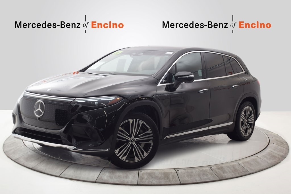 2026 Mercedes-Benz EQS SUV Base's photo