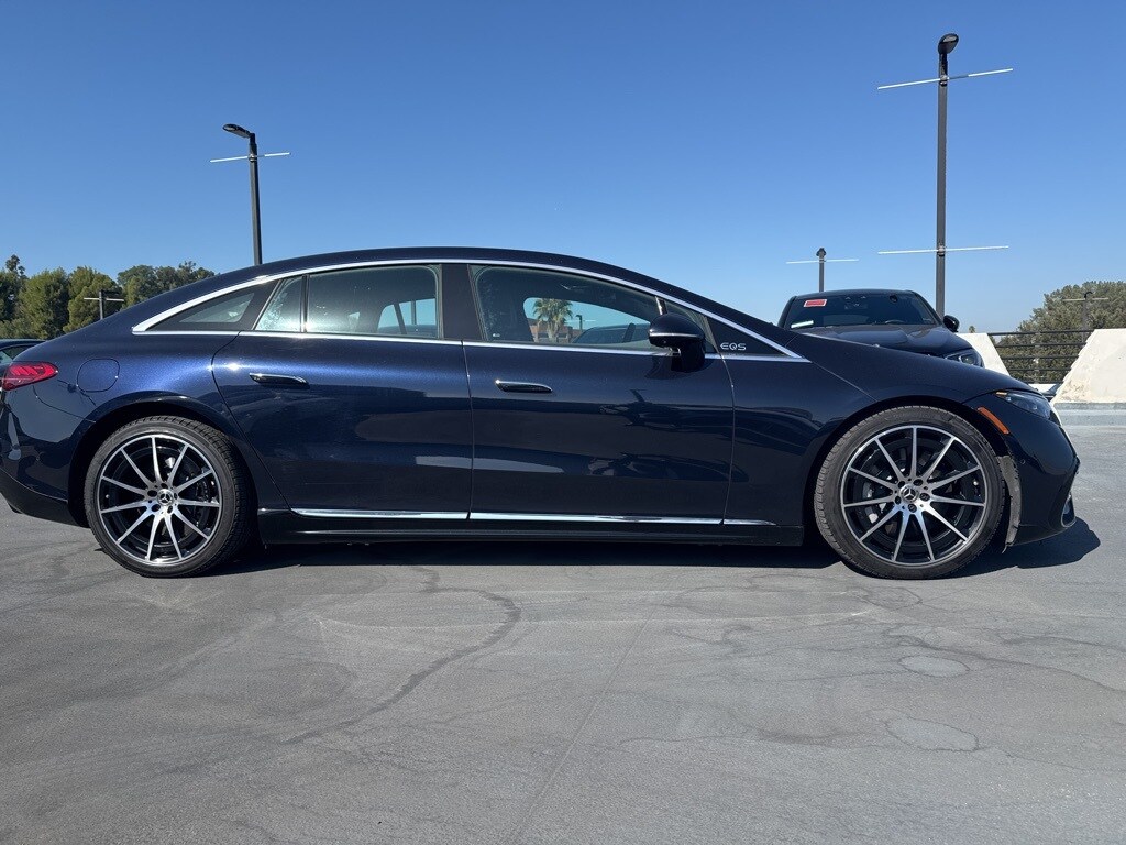 2022 Mercedes Benz EQS Sedan 580 4MATIC photo 4