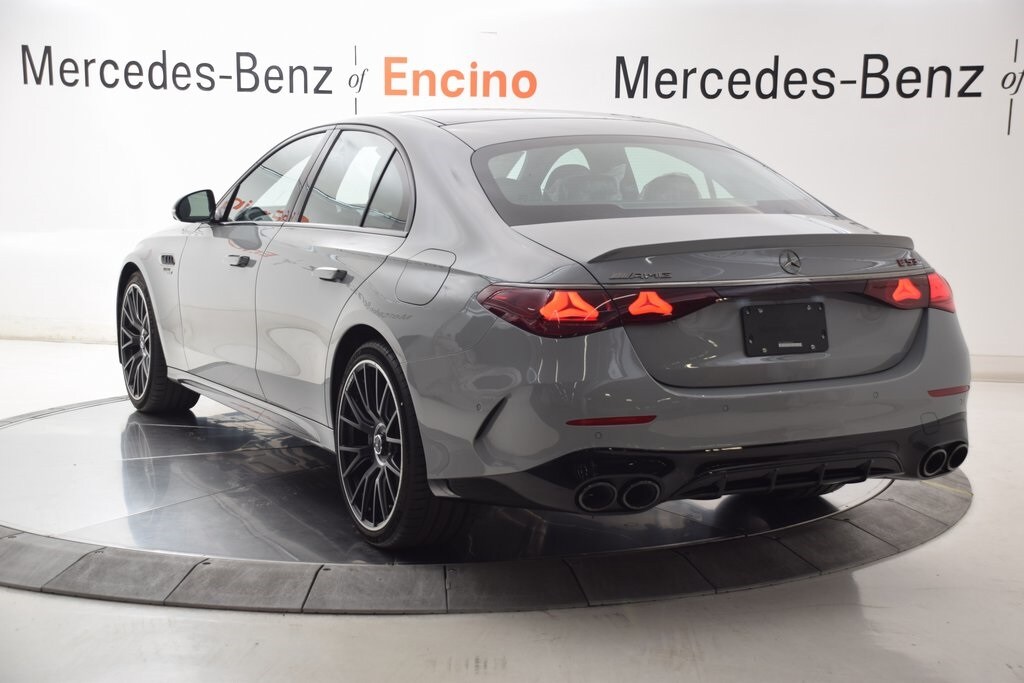 2026 Mercedes Benz E 53 AMG Sedan photo 4