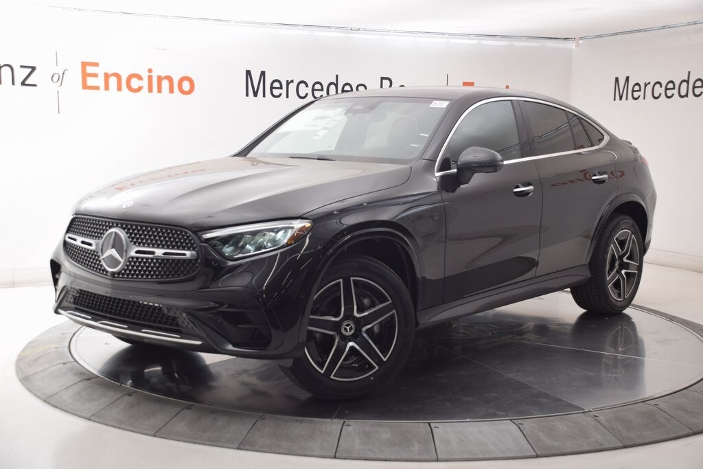 2025 Mercedes Benz GLC 300 4MATIC photo 2