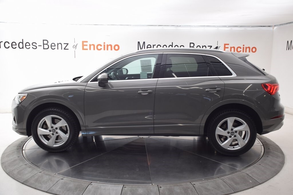 2019 Audi Q3 Premium Plus photo 2