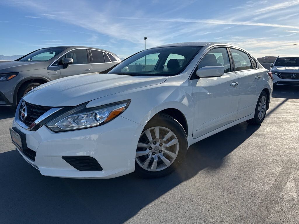 Used 2017 Nissan Altima 2.5 Sedan