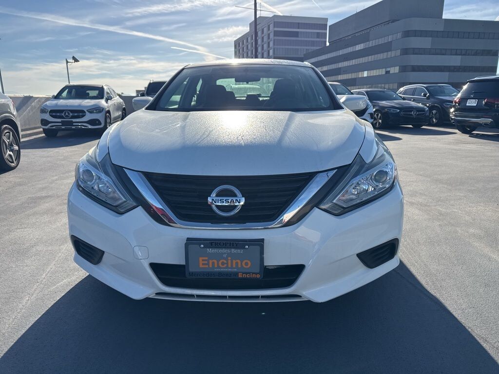 Used 2017 Nissan Altima 2.5 Sedan