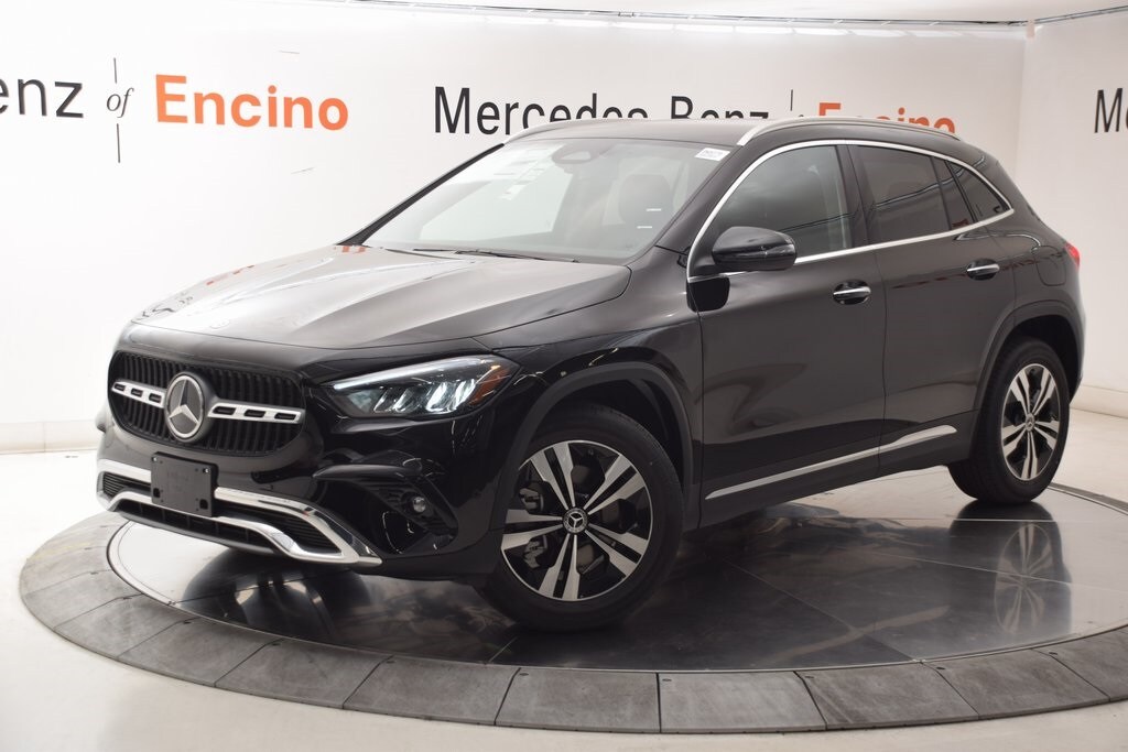 2025 Mercedes Benz GLA 250 4MATIC photo 2