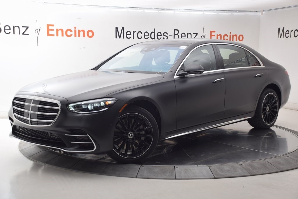 2026 Mercedes Benz S 500 4MATIC photo 2