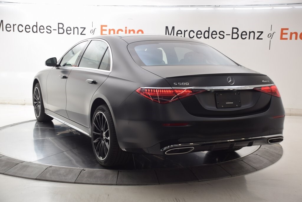 2026 Mercedes Benz S 580 4MATIC photo 4