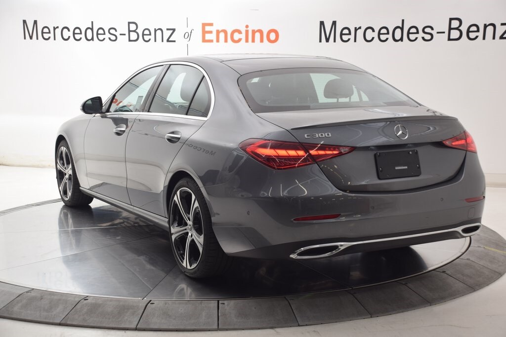 2025 Mercedes Benz C 300 Sedan photo 4