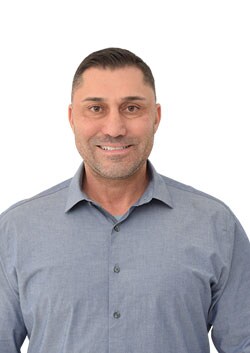 Staff member Sam Sacket from ID_c8ed3d467830