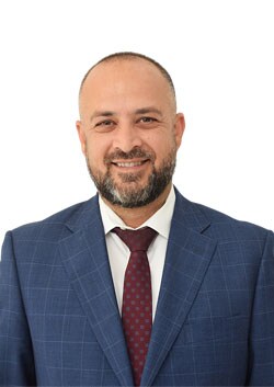 Staff member Moe Noorzay from ID_c24b5caa65f2