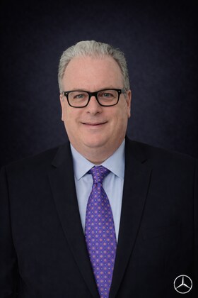 Staff member Dan Silverman from ID_f9e0c14dcc87