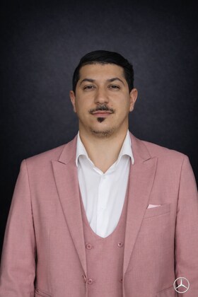 Staff member Frankie Golians from ID_c24b5caa65f2