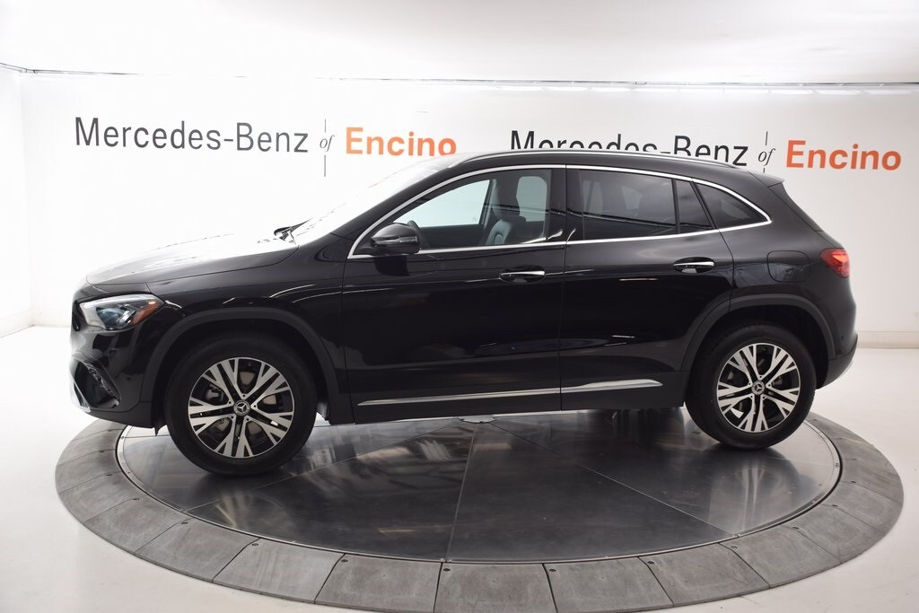 2025 Mercedes Benz GLA 250 photo 3