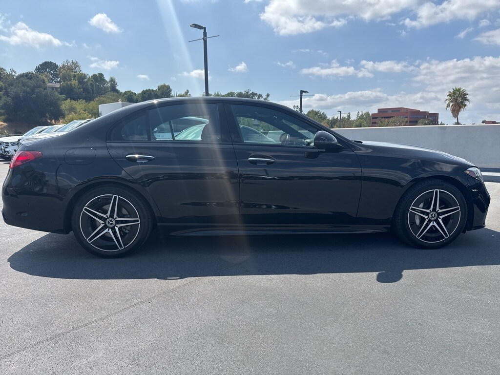 2025 Mercedes Benz C 300 photo 4