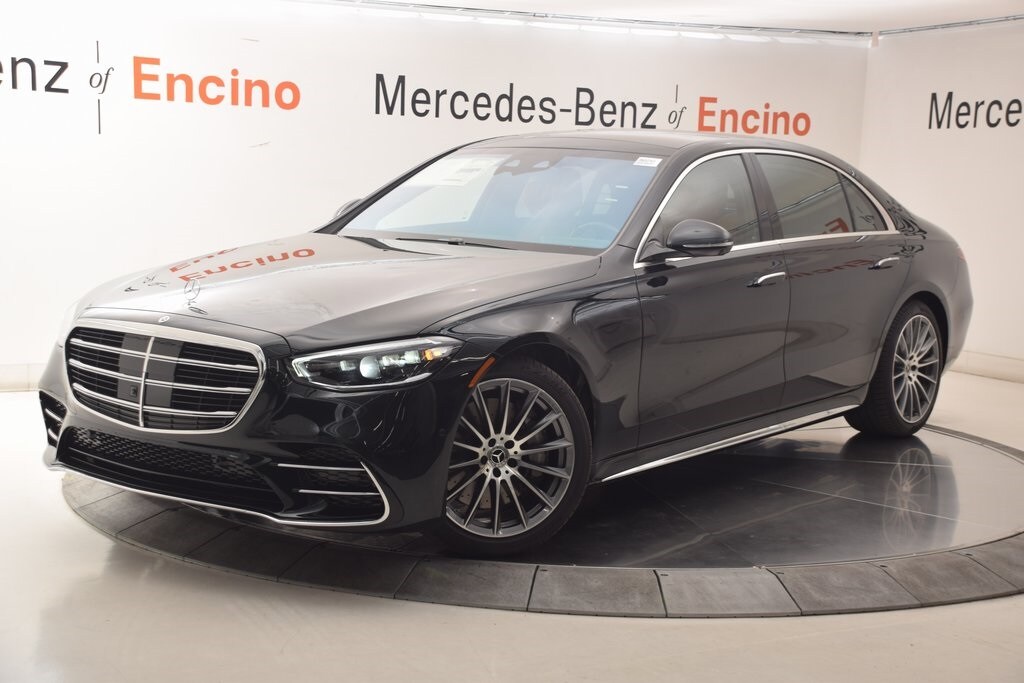2026 Mercedes Benz S 580 4MATIC photo 2