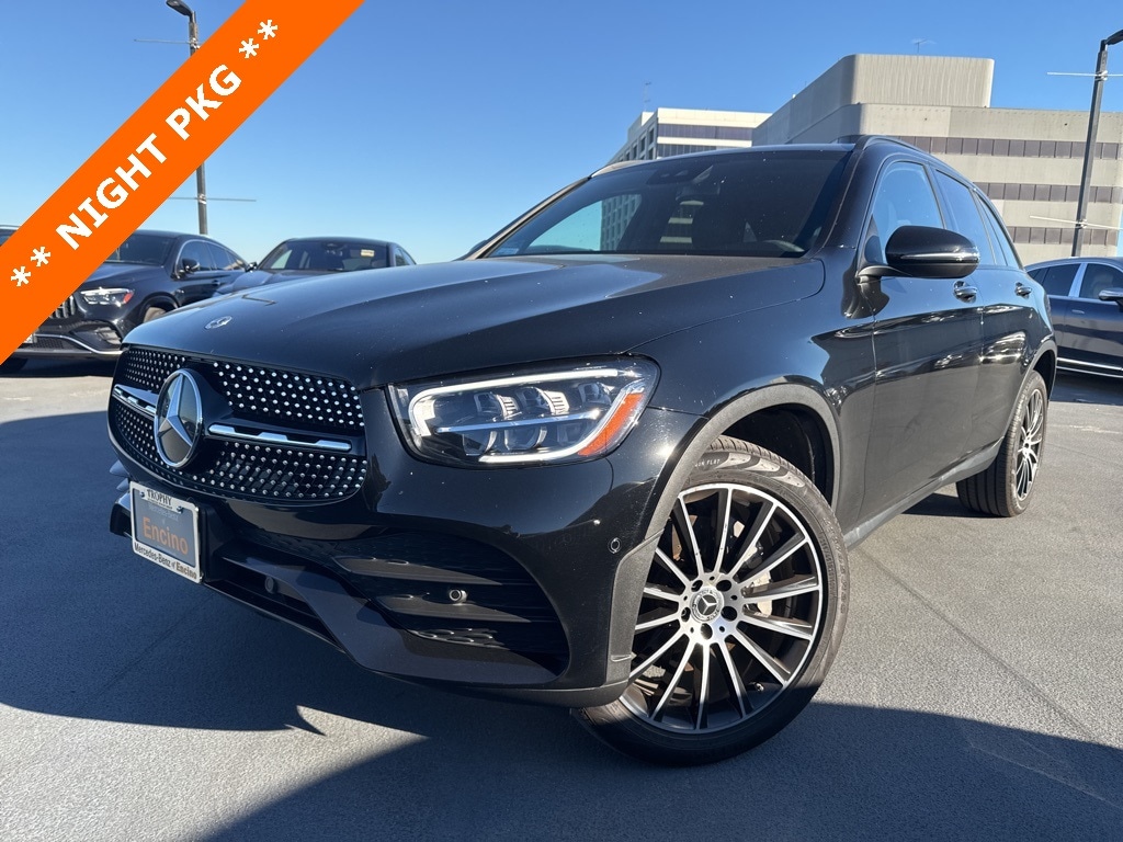 2022 Mercedes-Benz GLC GLC300's photo