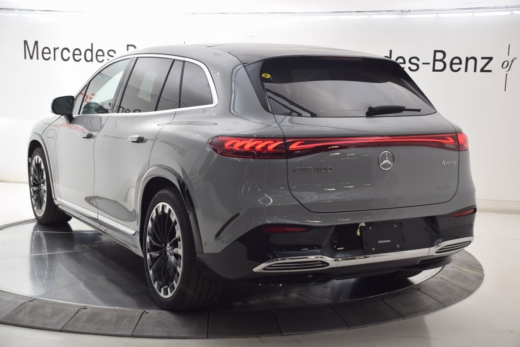 2026 Mercedes Benz EQS SUV 450 4MATIC photo 2