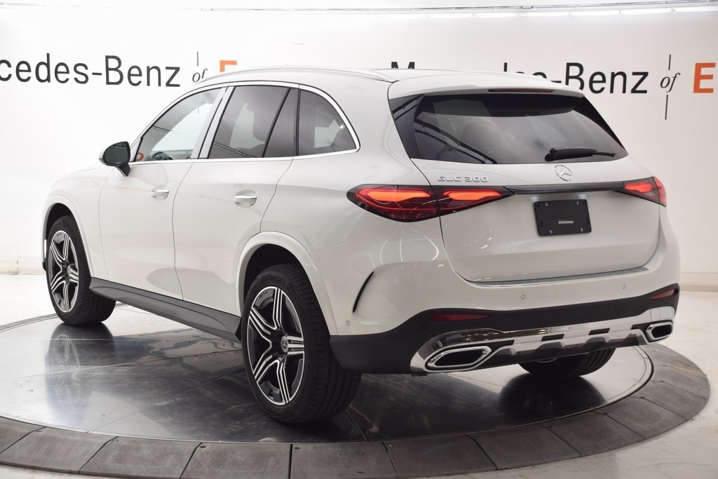 New 2026 Mercedes-Benz GLC 300 SUV
