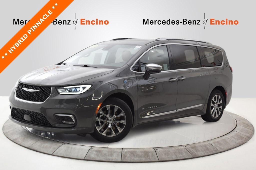 2023 Chrysler Pacifica Hybrid Pinnacle