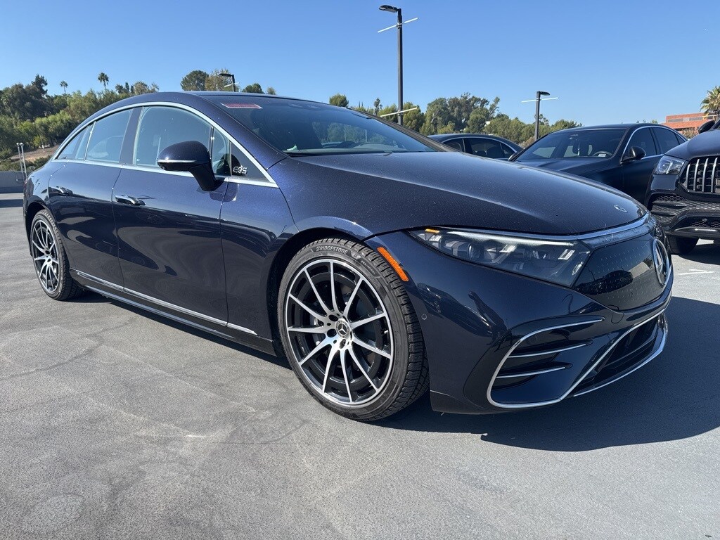 2022 Mercedes Benz EQS Sedan 580 4MATIC photo 3