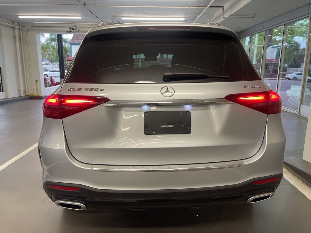 2025 Mercedes Benz GLE 450e 4MATIC photo 3