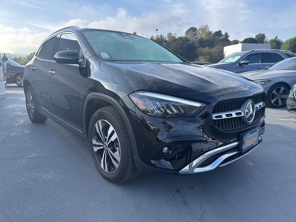 2025 Mercedes Benz GLA 250 photo 2