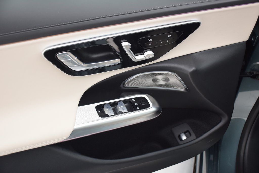 2026 Mercedes-Benz E-Class E350 - Photo 20