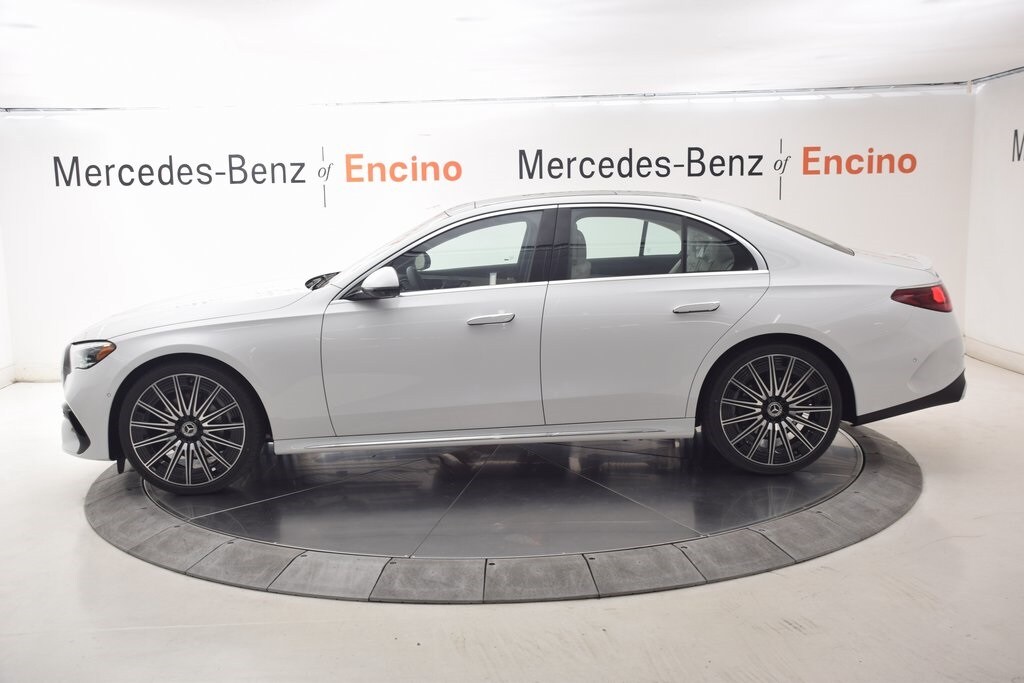 2026 Mercedes Benz E 350 Sedan photo 3