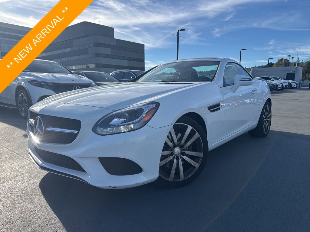 2017 Mercedes-Benz SLC Roadster SLC300