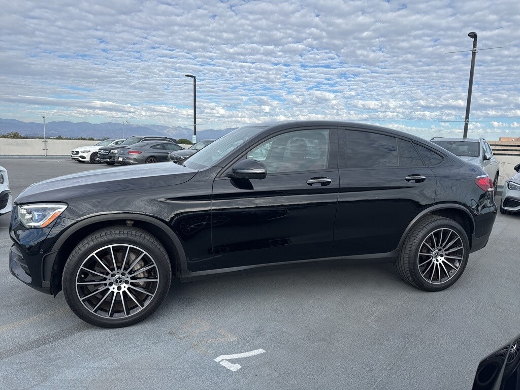 2022 Mercedes Benz GLC 300 4MATIC Coupe photo 4