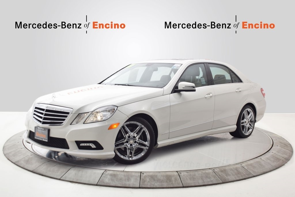 2011 Mercedes-Benz E-Class's photo