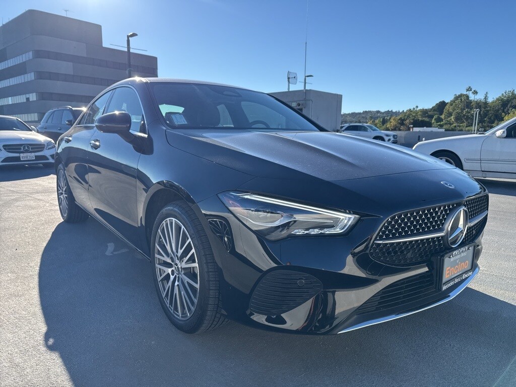 2025 Mercedes Benz CLA 250 photo 2