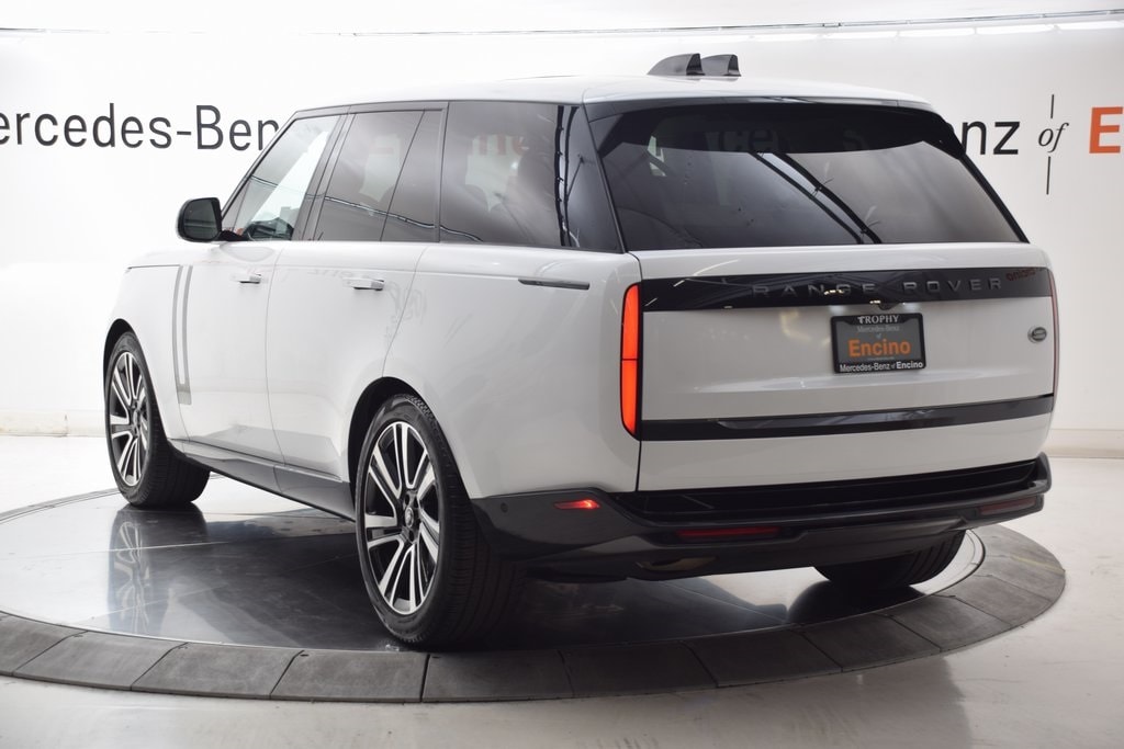 Used 2023 Land Rover Range Rover P400 SE SUV