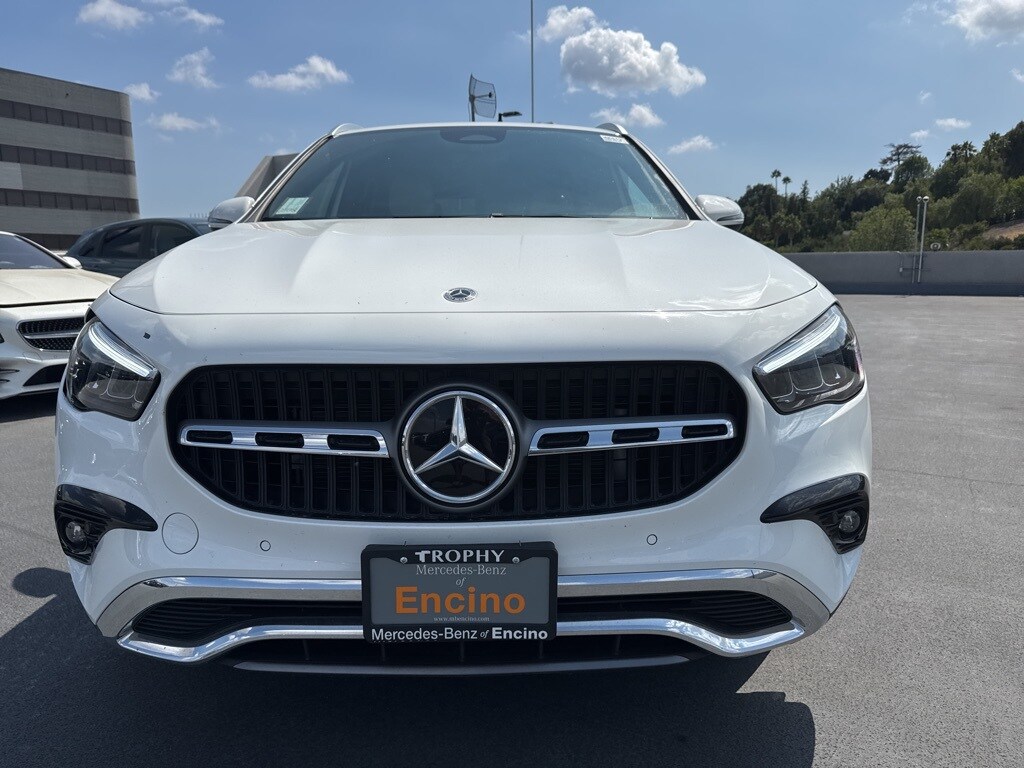 2025 Mercedes Benz GLA 250 photo 2