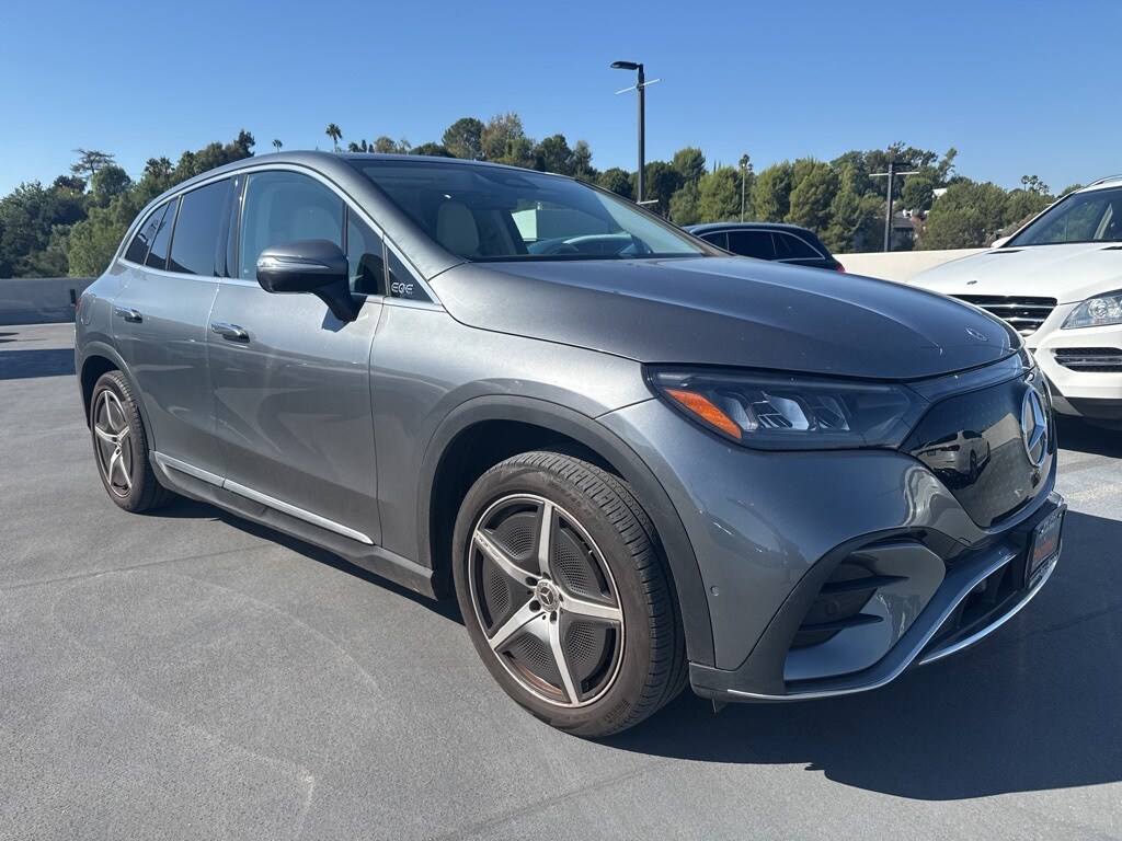 2023 Mercedes Benz EQE SUV 350 photo 2
