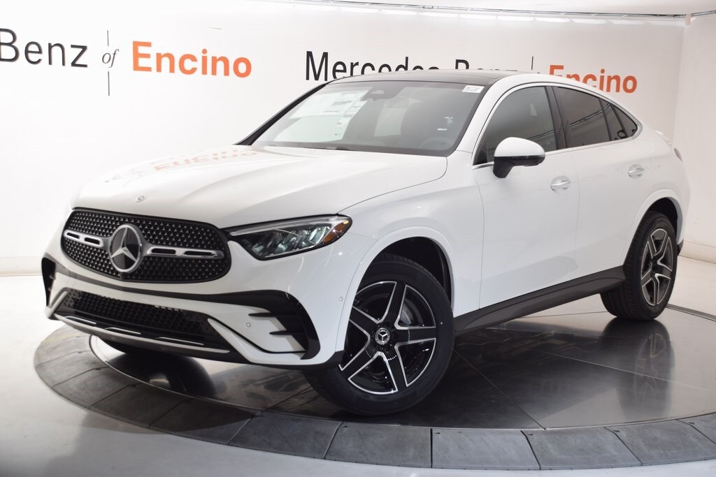 2025 Mercedes Benz GLC 300 4MATIC photo 2