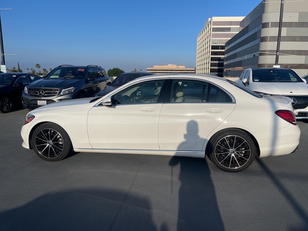 Used 2019 Mercedes-Benz C-Class Sedan C300 with VIN 55SWF8DB0KU299026 for sale in Encino, CA