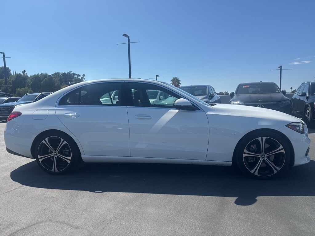 2022 Mercedes Benz C 300 Sedan photo 4